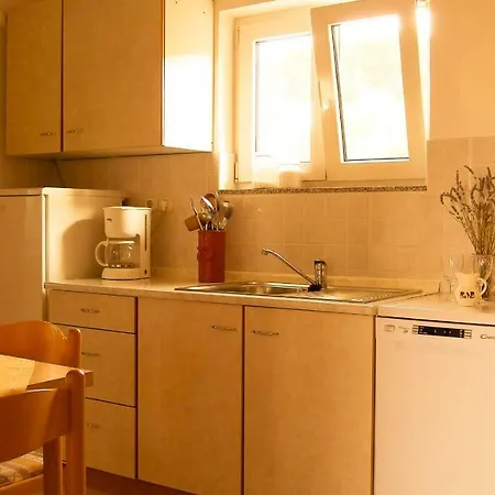 Apartament Adria Arba *