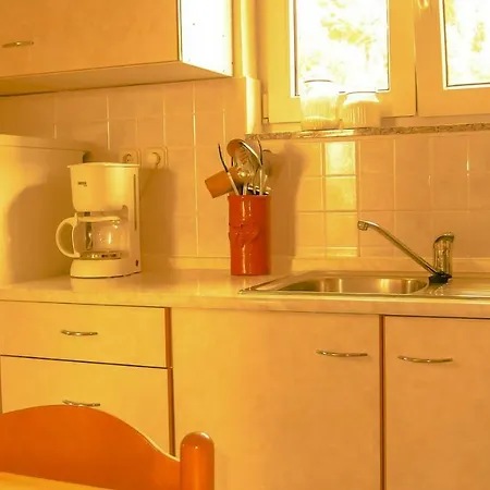 Adria Arba Apartman *